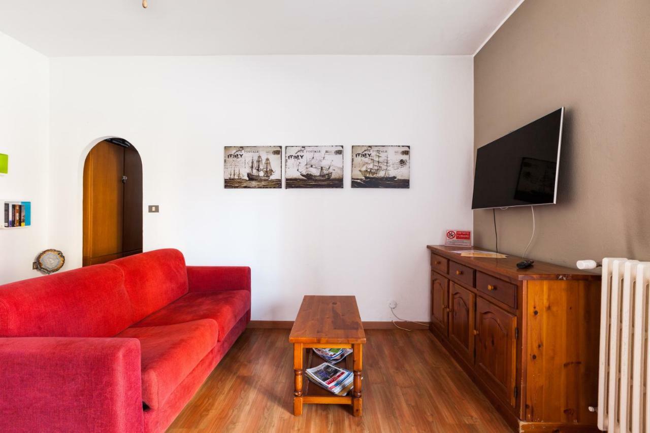 Milano Apartment Ana Esterno foto
